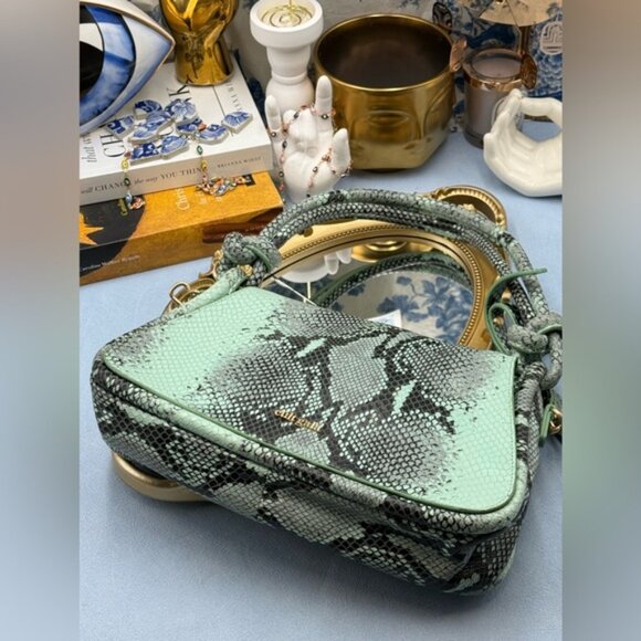 🆕 CULT GAIA 🧿 X BRATZ NWOT Green Snakeskin Flap Purse, Knotted Handle *SAMPLE* - Picture 9 of 15